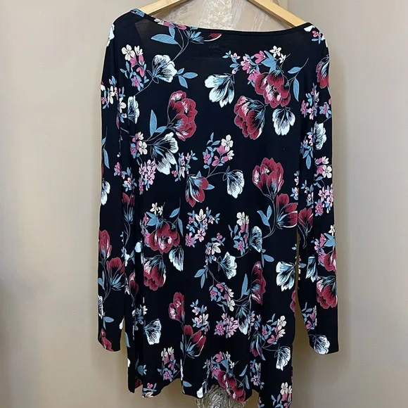 Terra & Sky Women's Flower Long Sleeves Floral Print Plus 3X - Picture 8 of 8